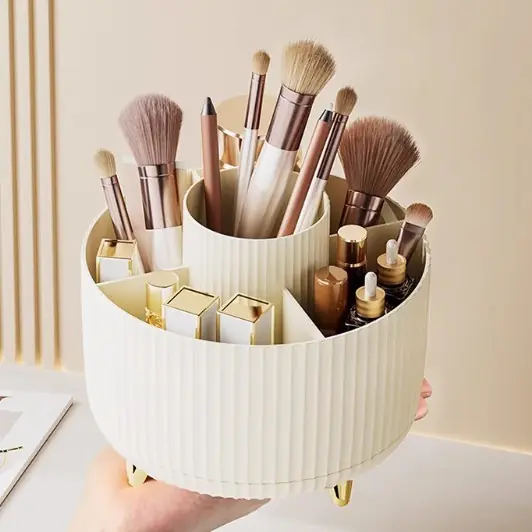 360° Rotating Makeup Organizer — 3